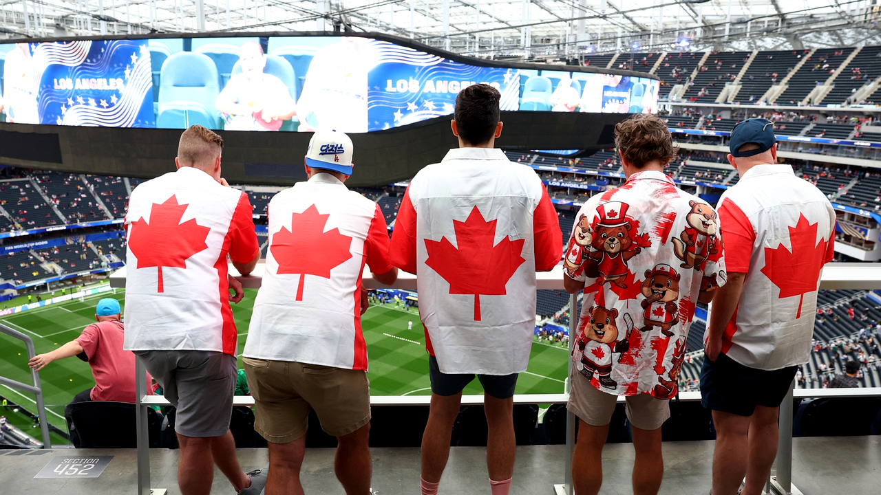 Eustaquio sender Canada i sit første VM-ottendedelsfinale