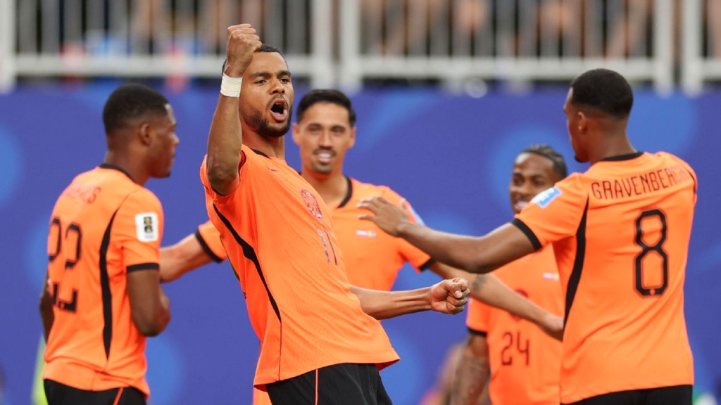 Nederland svarer Sverige med en femmåls uttalelse i gruppe F