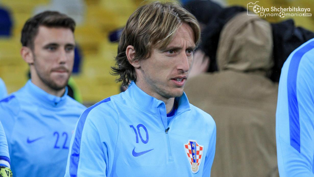 Luka Modric rammer 200 landskampe, da Kroatien klemmer Panama og holder sig i live