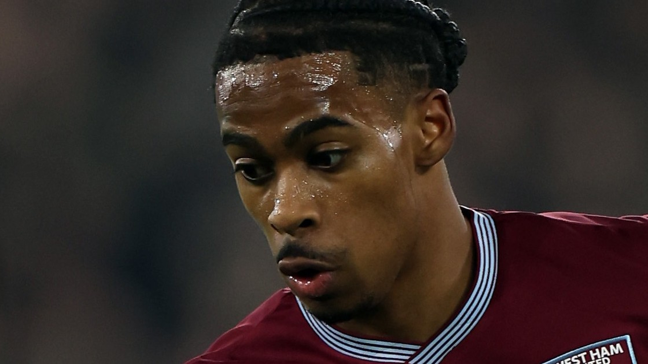 Crysencio Summerville i aktion for West Ham i 2025-26-sæsonen