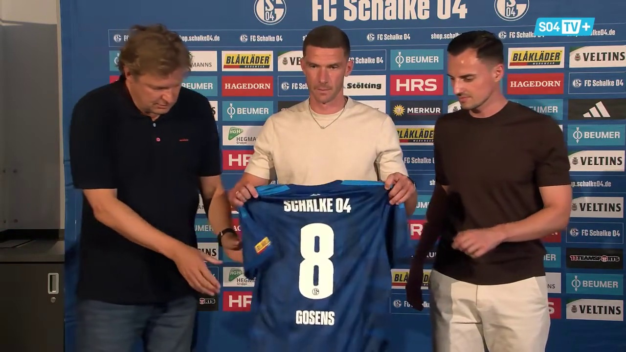 Gosens overtager Schalke-trøjen efter gennemført skifte