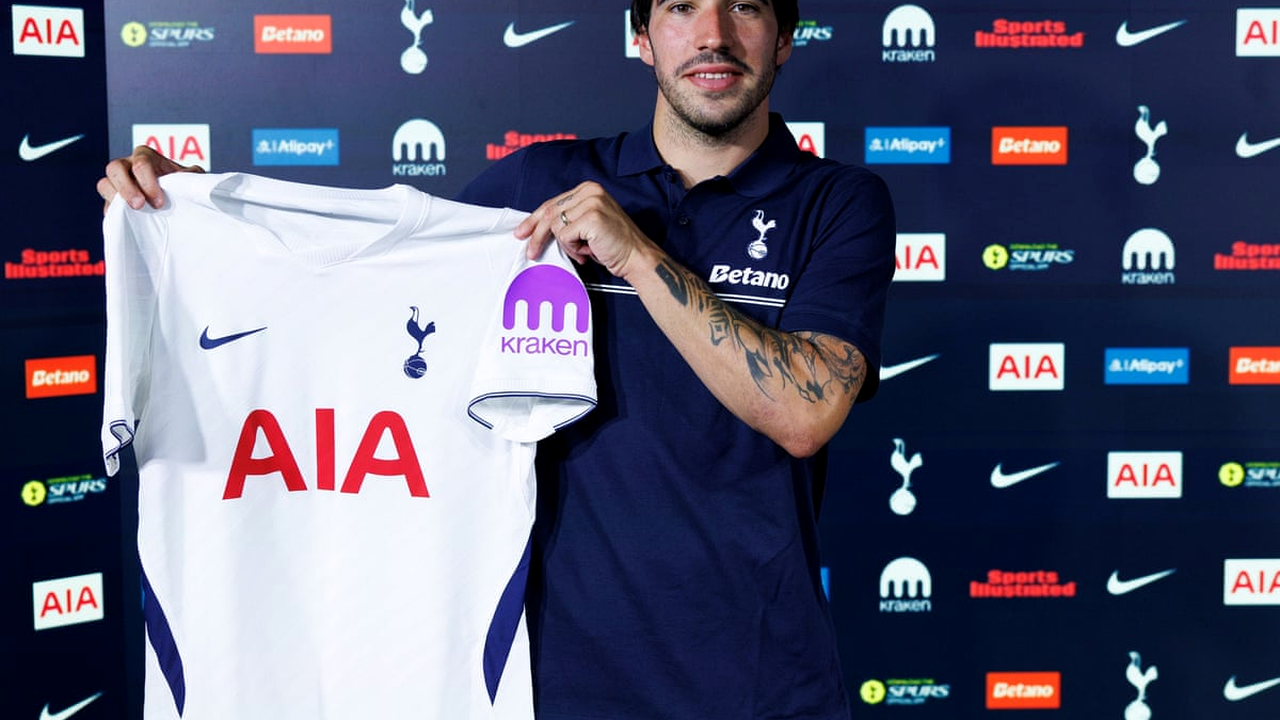 Tottenham slår transferrekord for at hente Sandro Tonali