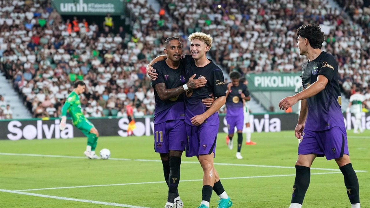 Le FC Barcelona a inscrit cinq buts sans réponse dans une victoire dominante contre Elche
