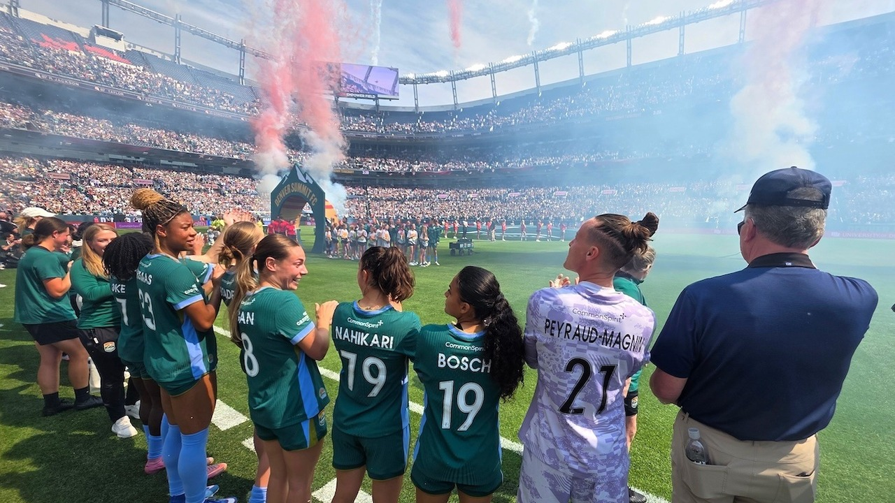 Janine Sonis straffespark gir Denver uavgjort mot Boston Legacy