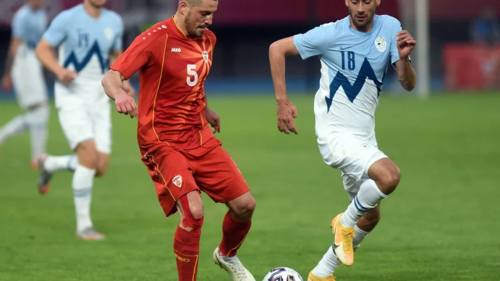 Eslovenia convierte otra portería a cero en una victoria por 2-0 sobre Macedonia del Norte
